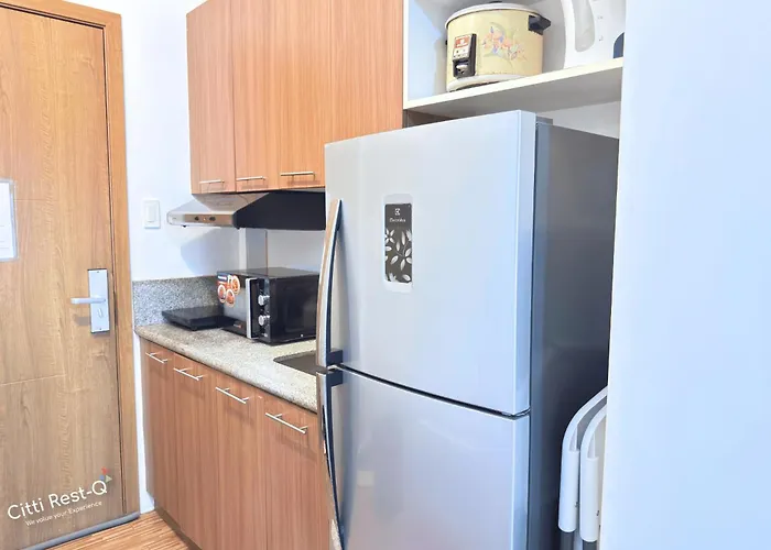 Budget Free Wifi & Netflix Sc4 Манила